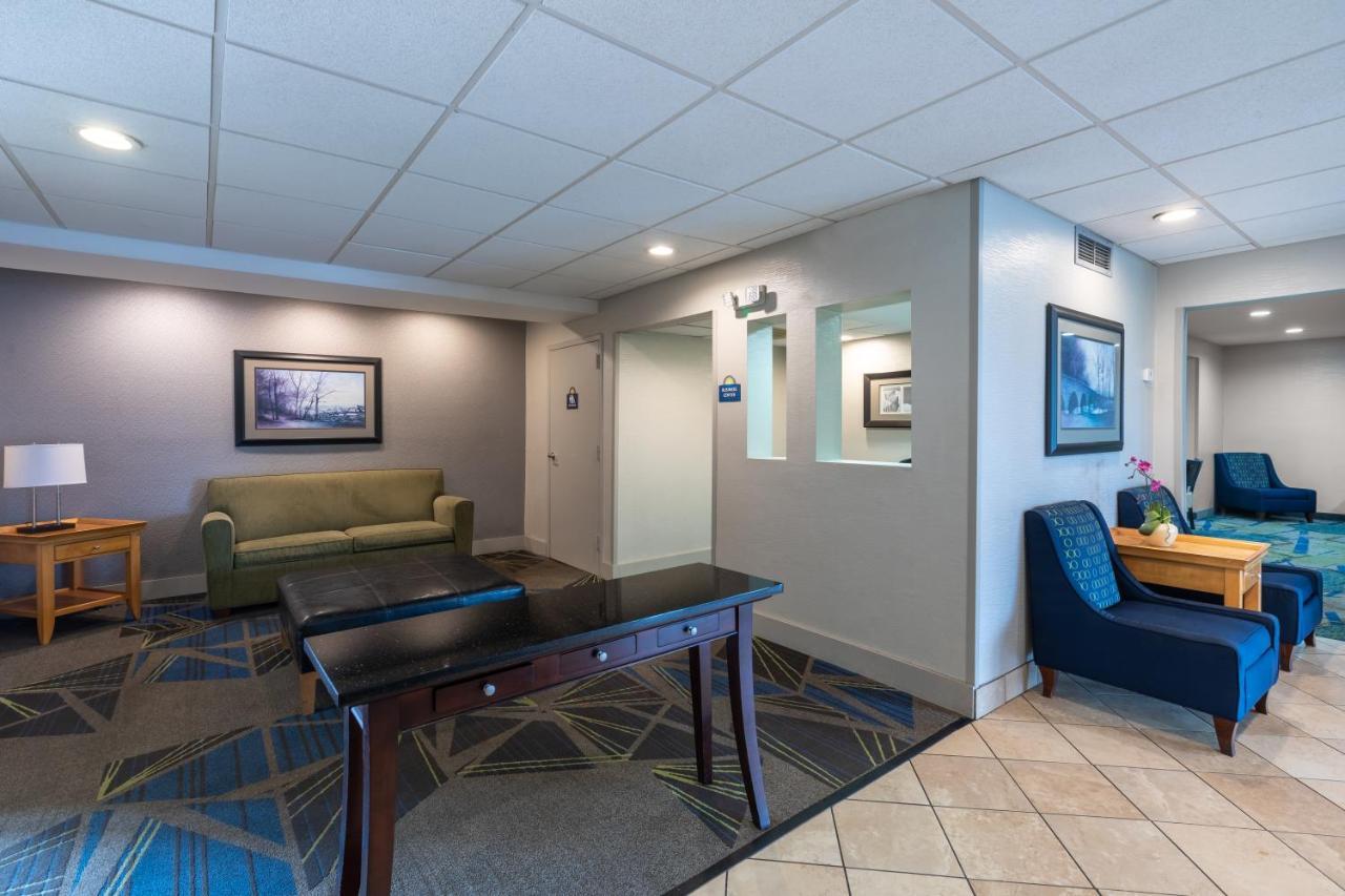 Days By Wyndham Greenville